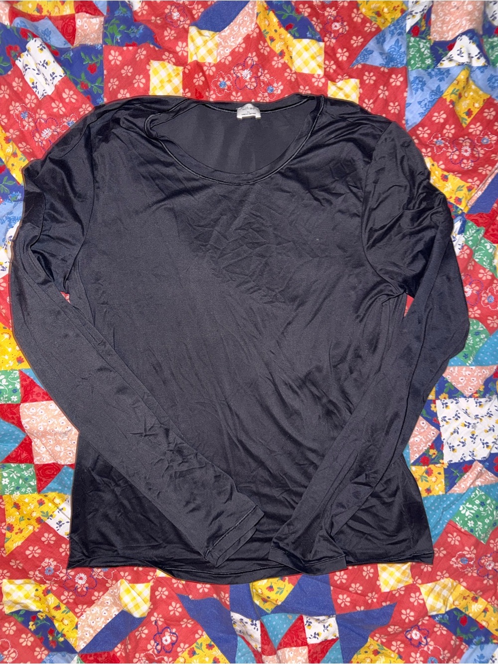 Wilfred Black Long-Sleeve Scoop Neck Top